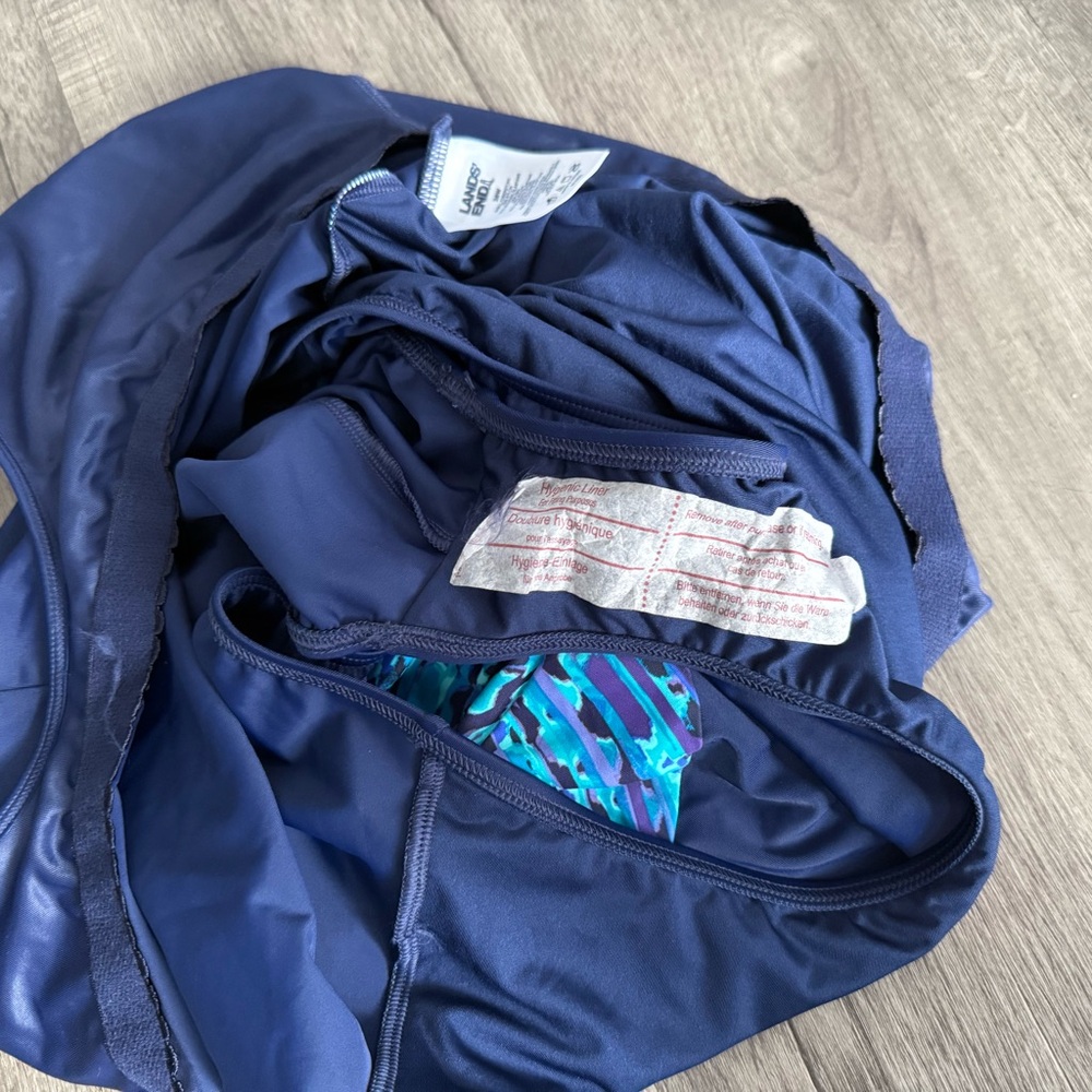 Lands' End Blue and Purple Swimsuit size 26w - Picture 6 of 7